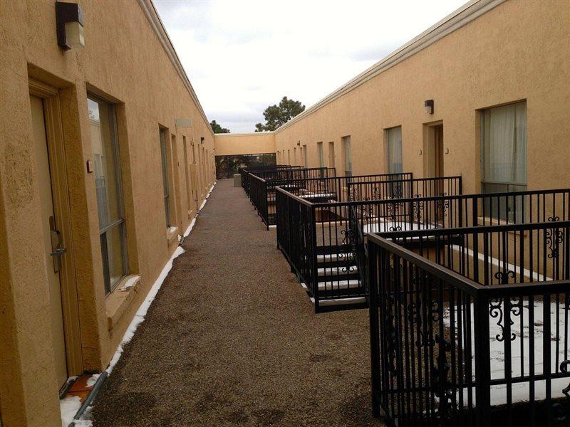 Barcelona Suites Albuquerque Exterior foto