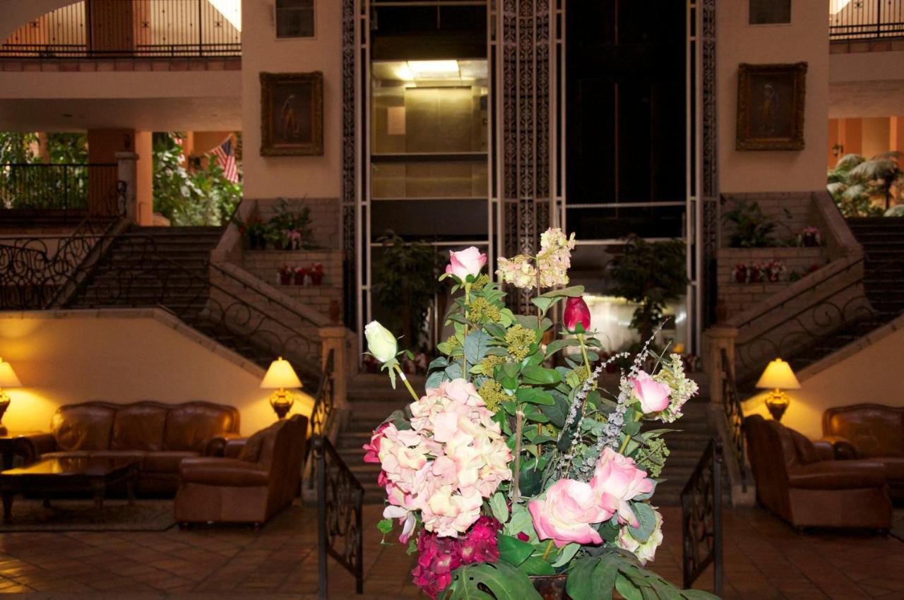 Barcelona Suites Albuquerque Exterior foto